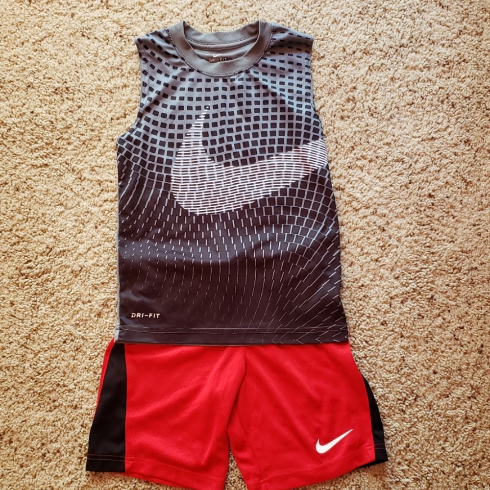 Nike Boys Dri-fit Sleeveless T-Shirt and Shorts